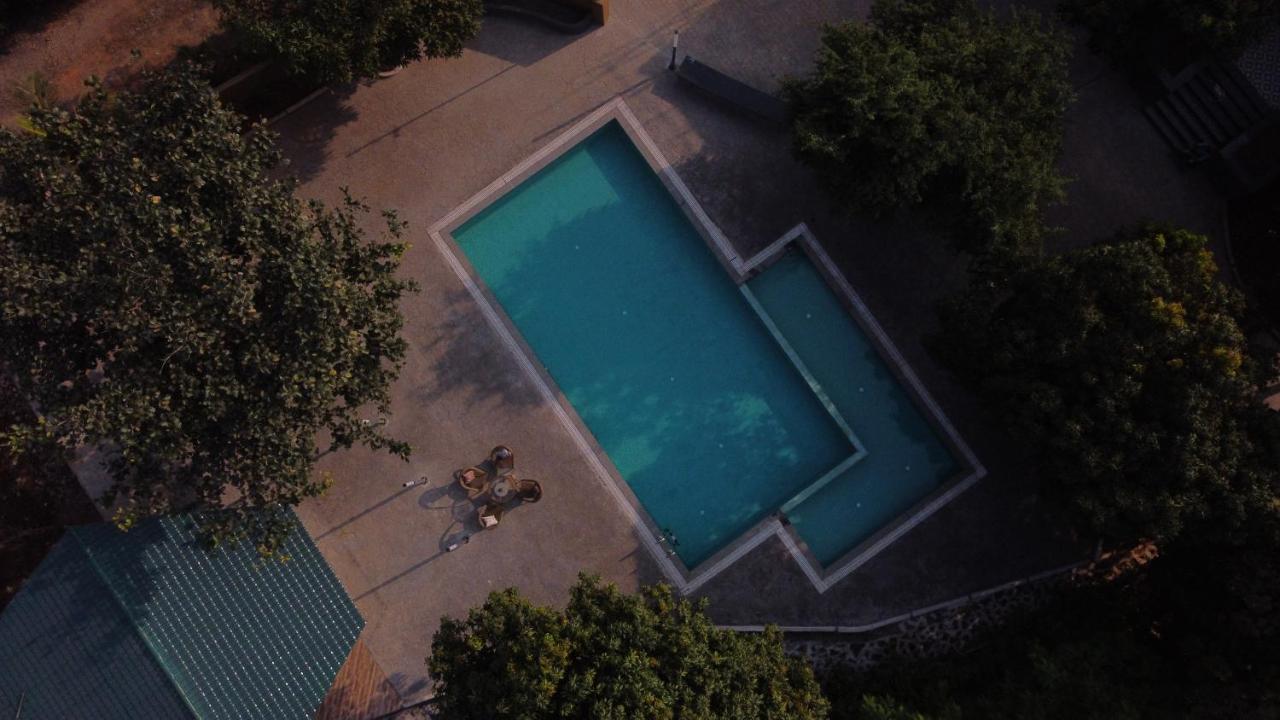 אליבג Elitehotels And Resorts Pvt Ltd מראה חיצוני תמונה